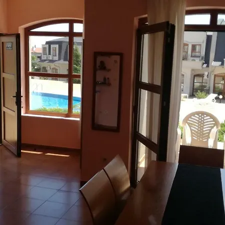 דירה Nessebar View